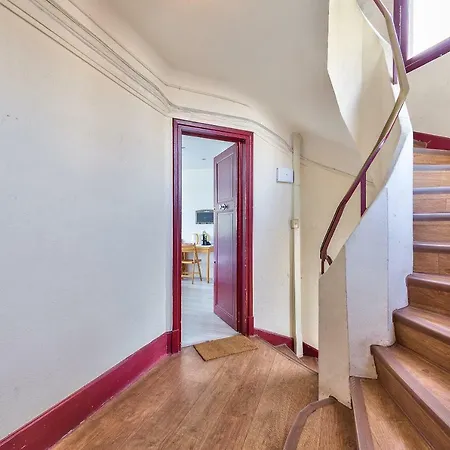 شقة Studio For Two People In ! نويي سور سين