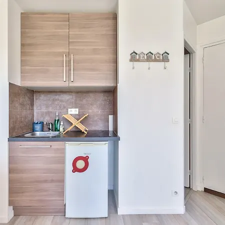 Studio For Two People In ! شقة *